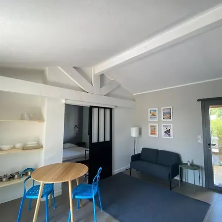 Maison De Charme Avec Vue Sur Le Mont Ventoux Entrechaux Exterior photo